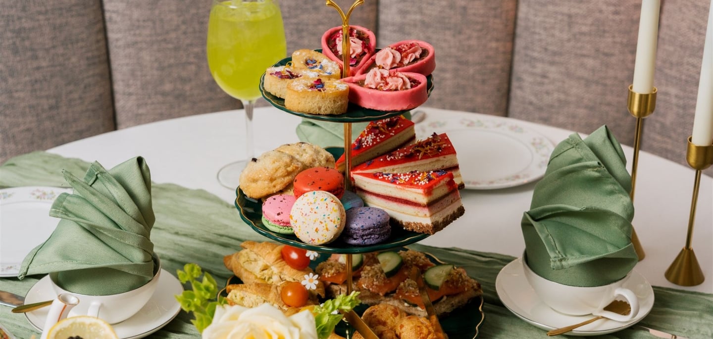 Moments in Bloom Tipsy Tea at The Gwen