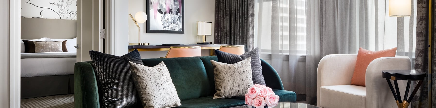 Sitting area with a doorway into the bedroom