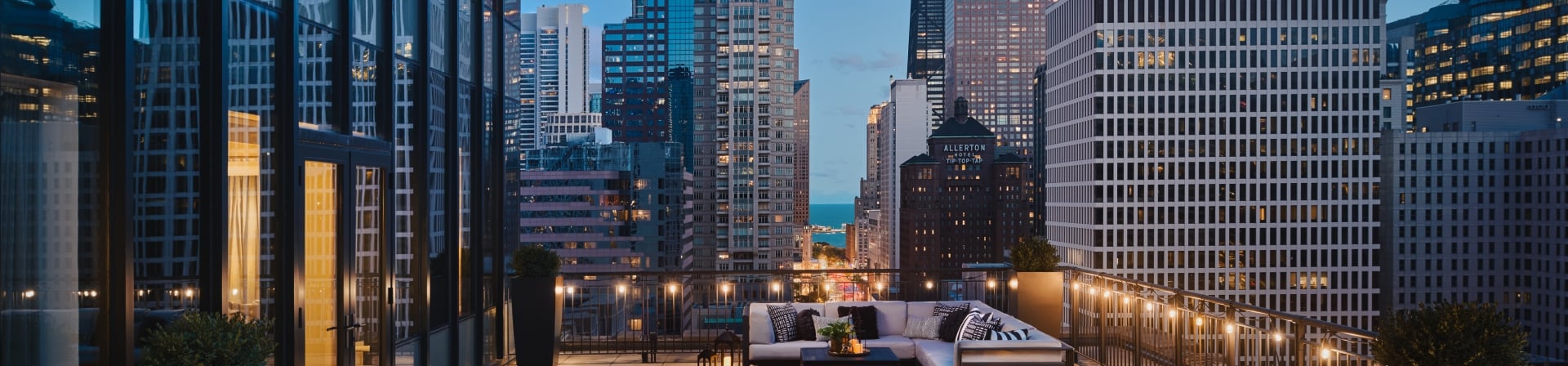 Gwen Lux Suite Terrace